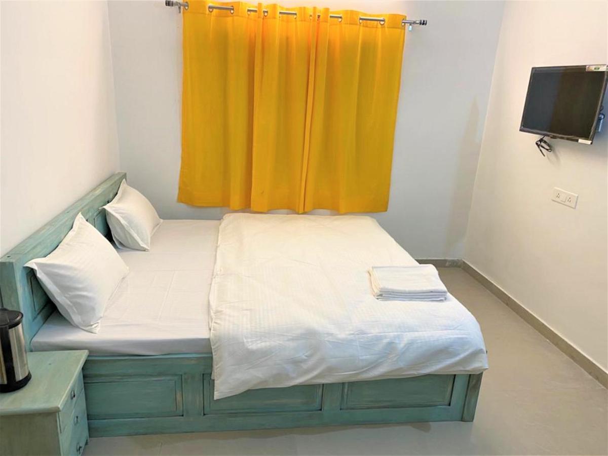 Shikhar Bunglow - A Stunning Valley View Bungalow In Mount Abu Bed & Breakfast Dış mekan fotoğraf