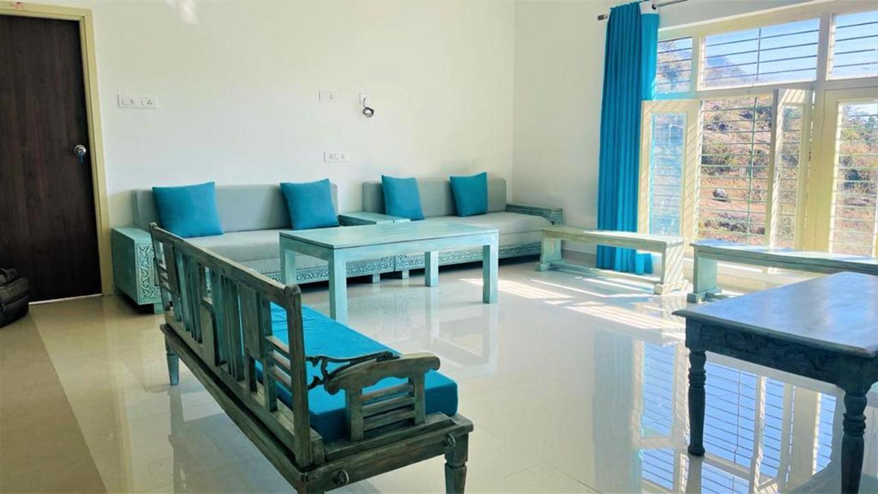 Shikhar Bunglow - A Stunning Valley View Bungalow In Mount Abu Bed & Breakfast Dış mekan fotoğraf